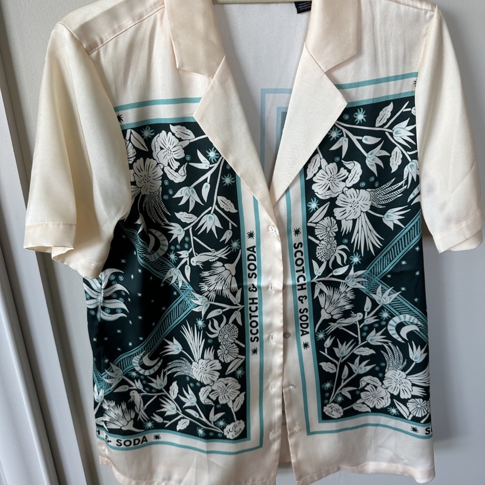 Scotch & Soda top